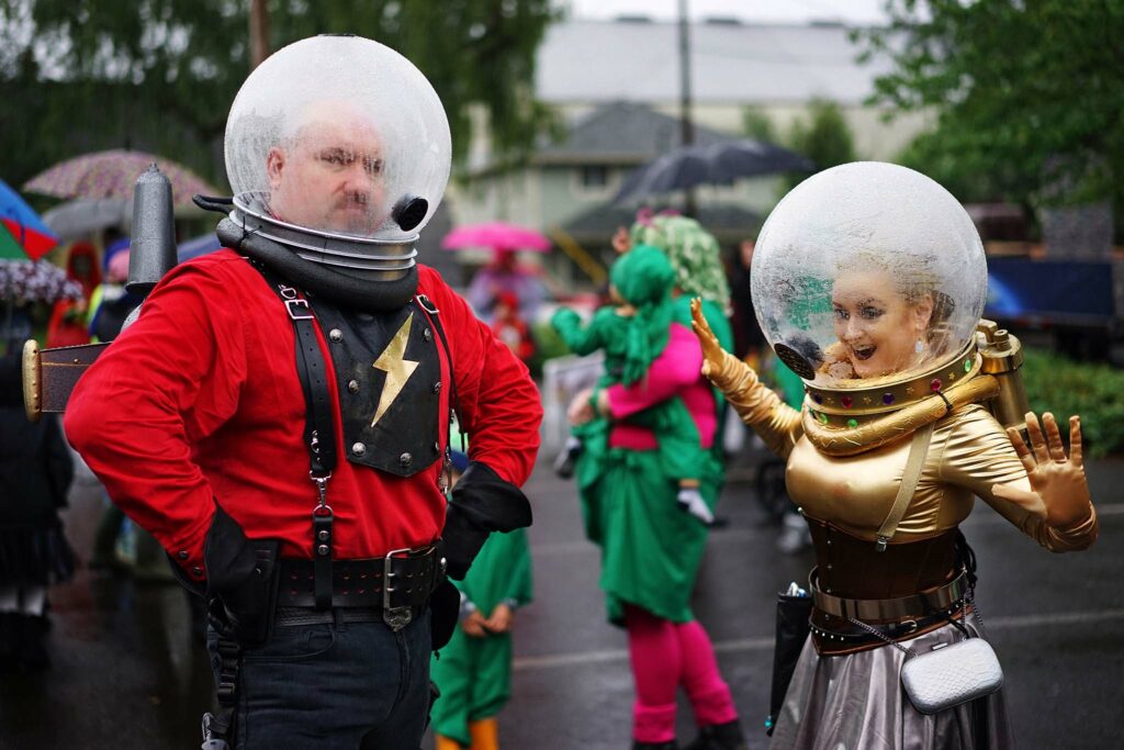 McMinnville UFO Festival (photo Jim Fischer) Visit McMinnville